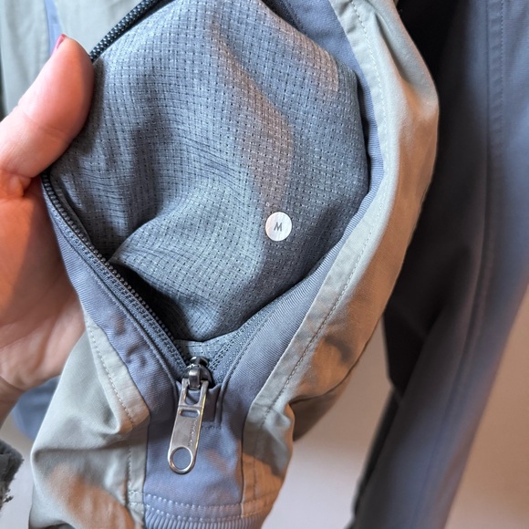 Men's Lululemon Ambo Jacket - Picture 11 of 11